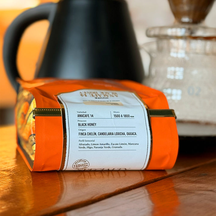 etiqueta specialty anacafé 14 black honey