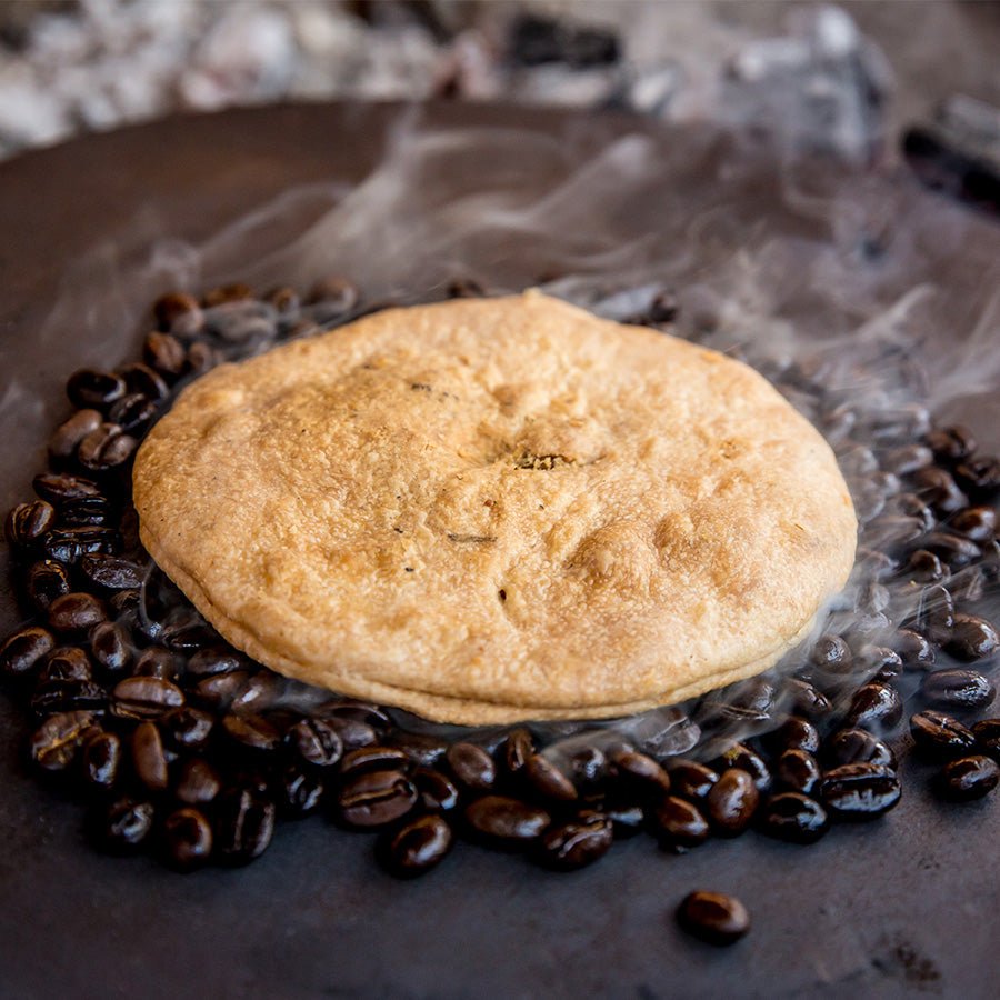 Coyota a la Leña Huupa®, Caliente sobre Café Tostado